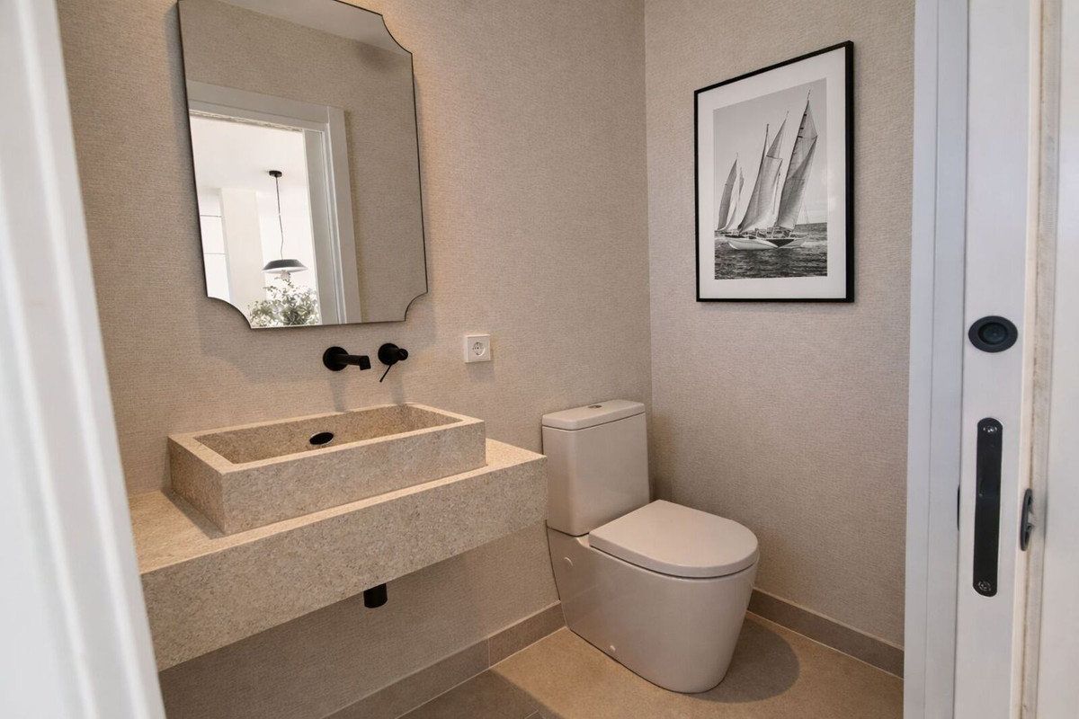 Appartement te koop in Fuengirola | 2 slaapkamers H5293531