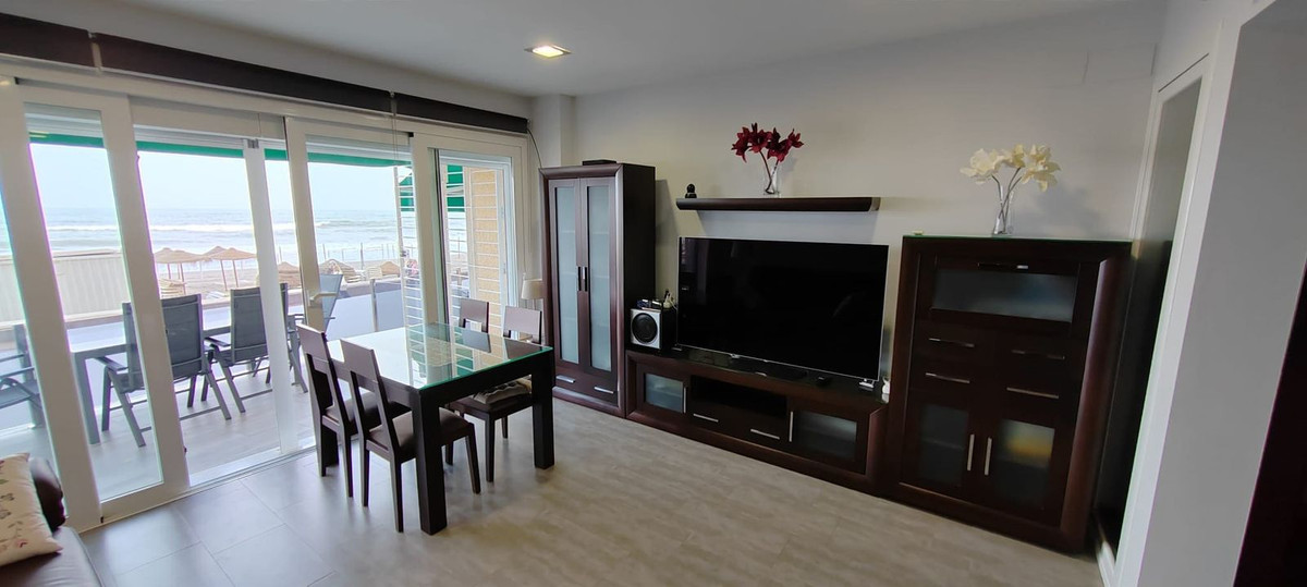 Appartement te koop in Fuengirola | 2 slaapkamers H5294431