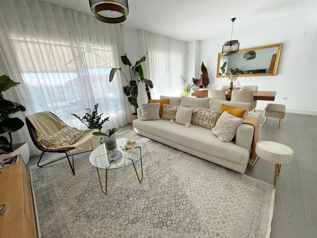 Appartement te koop in Fuengirola | 3 slaapkamers H5294563