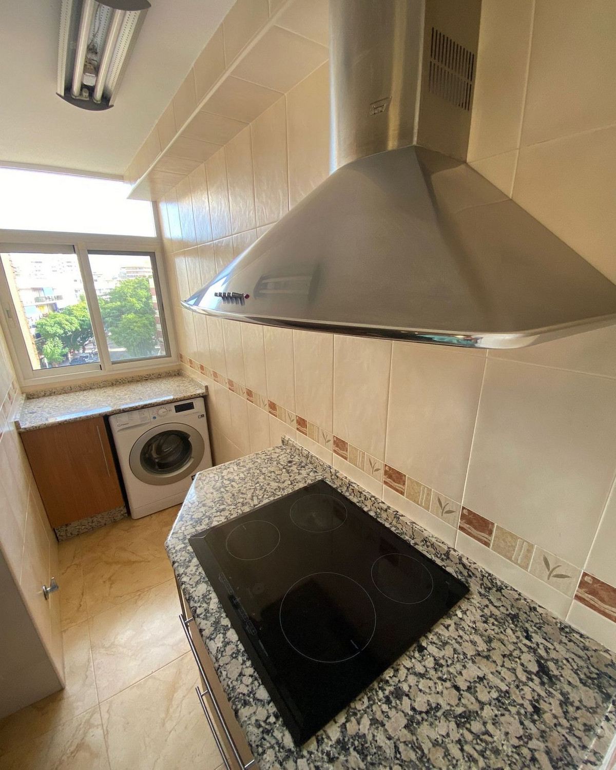 Appartement te koop in Fuengirola | 2 slaapkamers H5295718