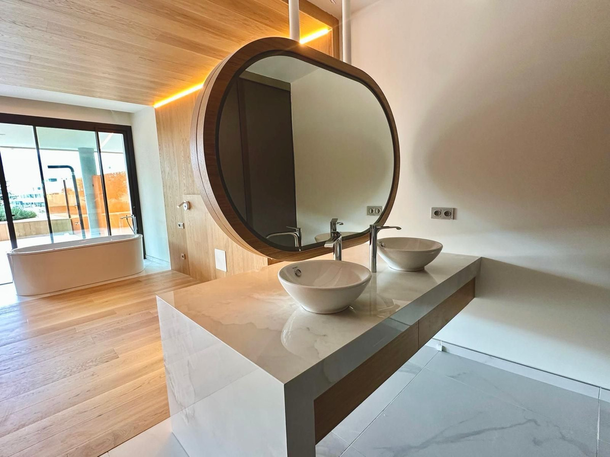 Appartement te koop in Fuengirola | 3 slaapkamers H5297464