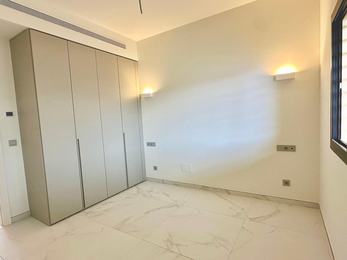 Appartement te koop in Fuengirola | 3 slaapkamers H5297464