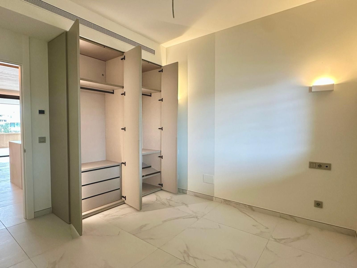 Appartement te koop in Fuengirola | 3 slaapkamers H5297464