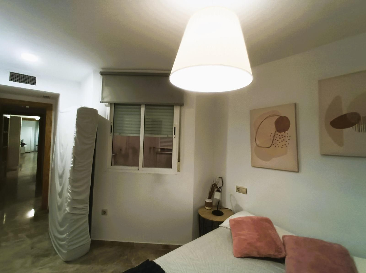 Appartement te koop in Fuengirola | 2 slaapkamers H5298961