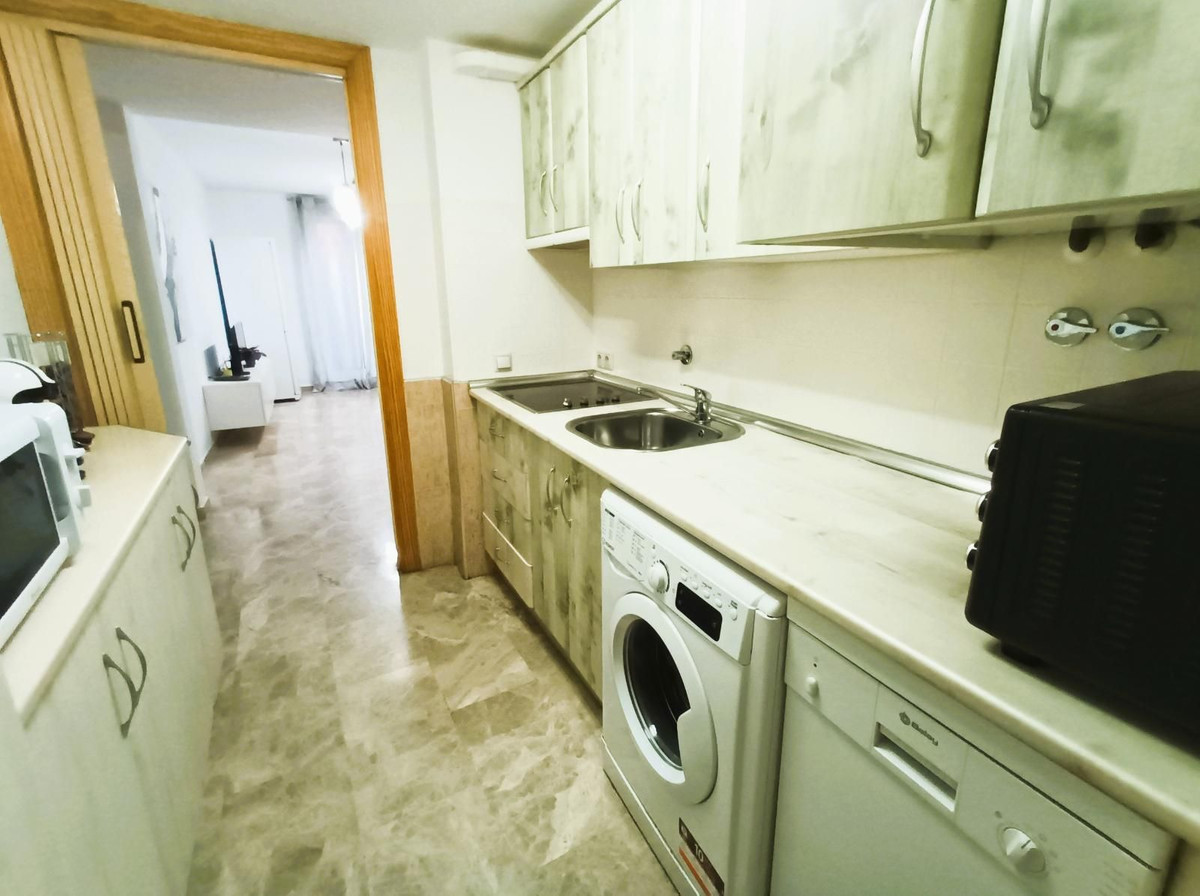 Appartement te koop in Fuengirola | 2 slaapkamers H5298961