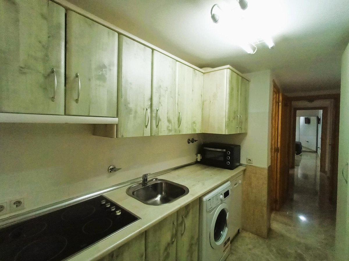 Appartement te koop in Fuengirola | 2 slaapkamers H5298961