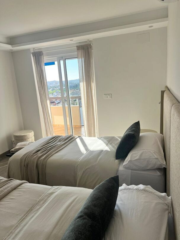 Appartement te koop in Fuengirola | 4 slaapkamers H5300731