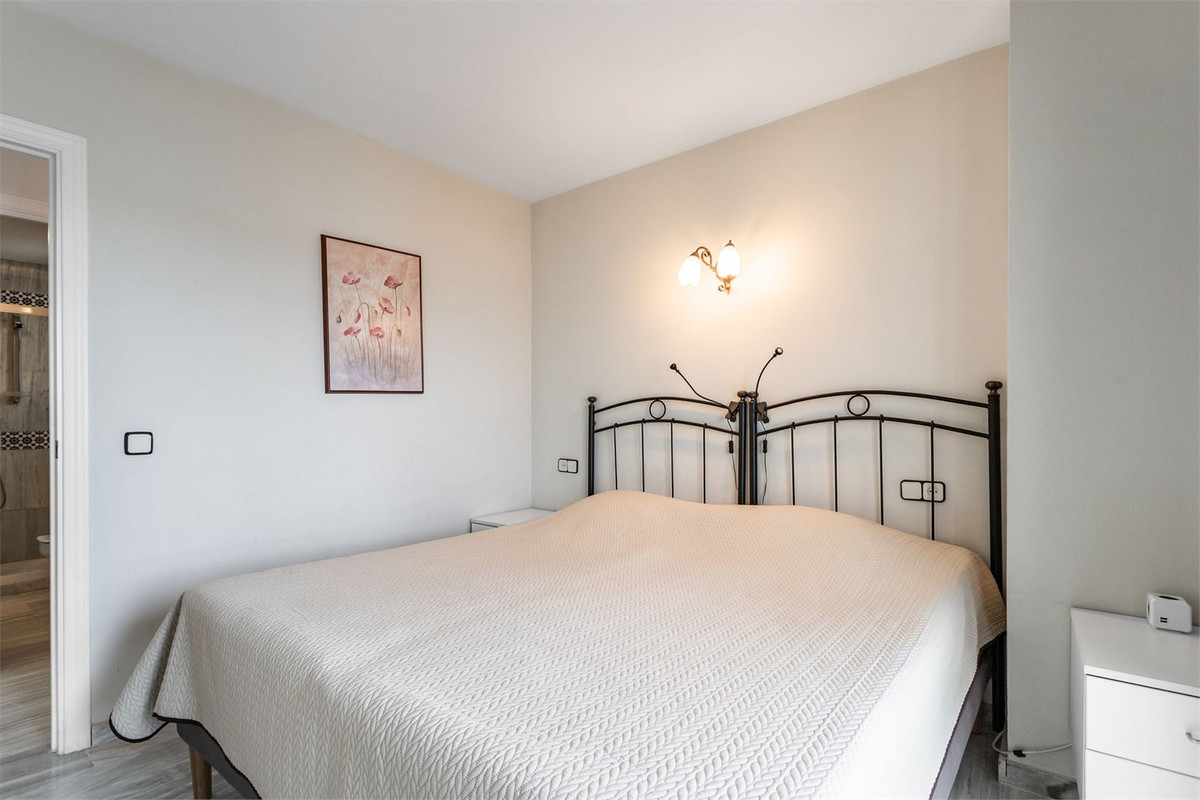 Appartement te koop in Fuengirola | 2 slaapkamers H5302723