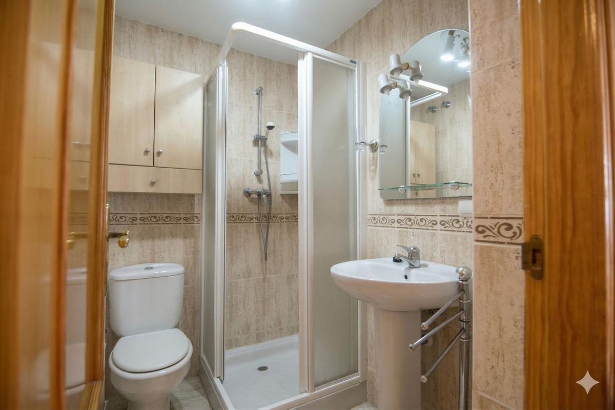 Appartement te koop in Fuengirola | 3 slaapkamers H5302843