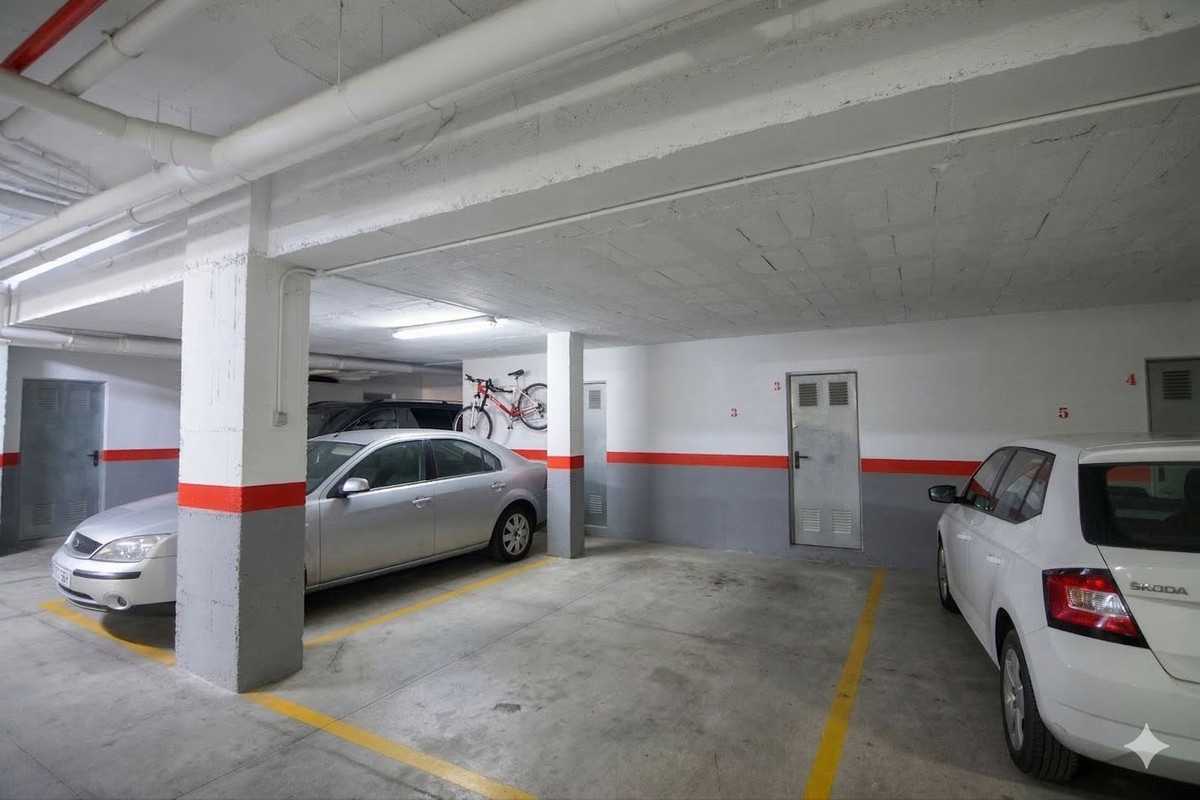 Appartement te koop in Fuengirola | 3 slaapkamers H5302843