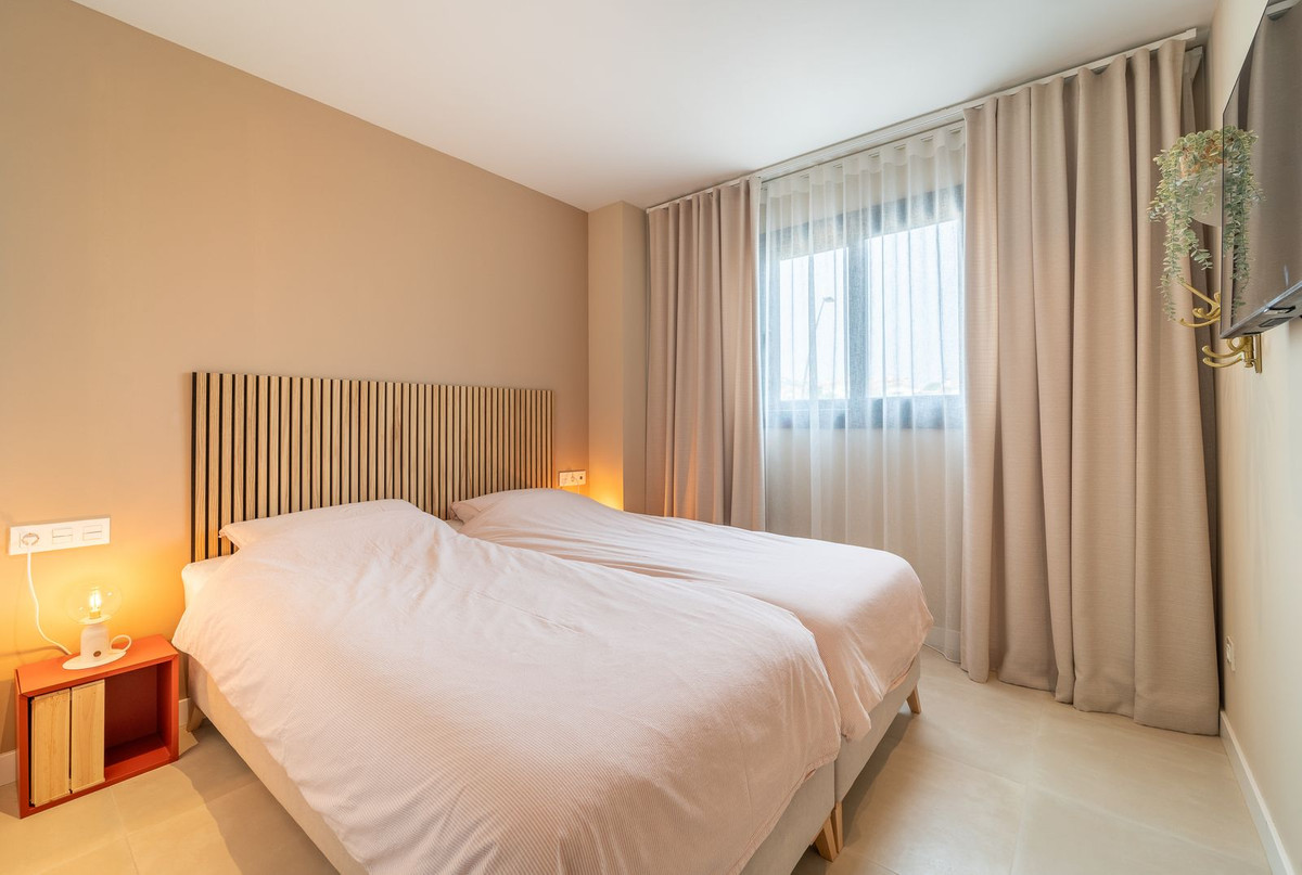 Appartement te koop in Fuengirola | 2 slaapkamers H5306473