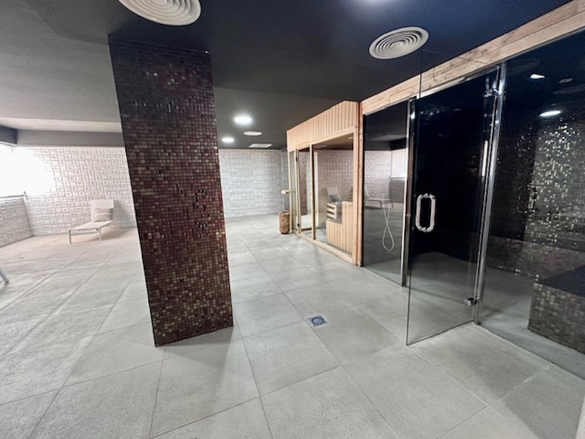 Appartement te koop in Fuengirola | 2 slaapkamers H5309569