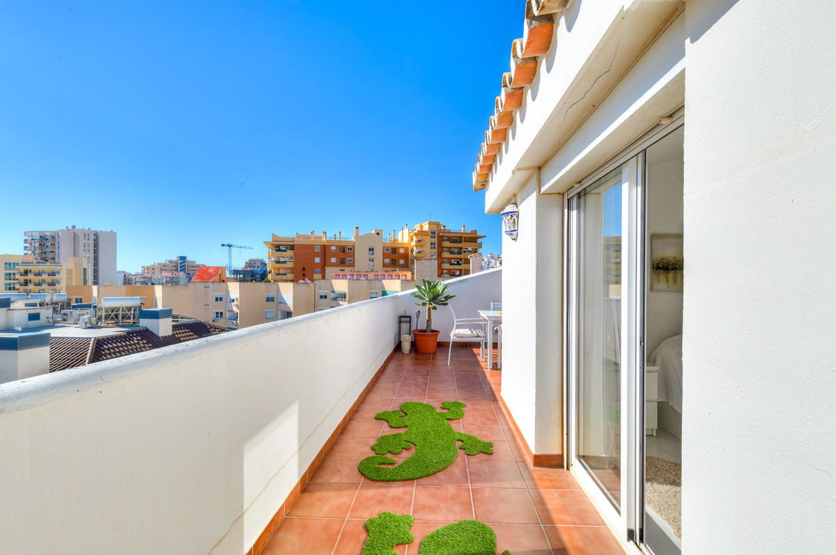 Penthouse te koop in Fuengirola | 2 slaapkamers H5311855