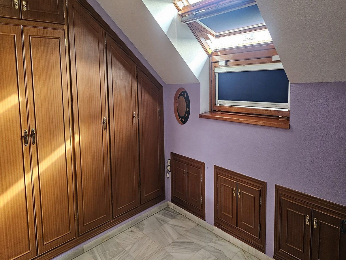 Duplex te koop in Fuengirola | 5 slaapkamers H5314933