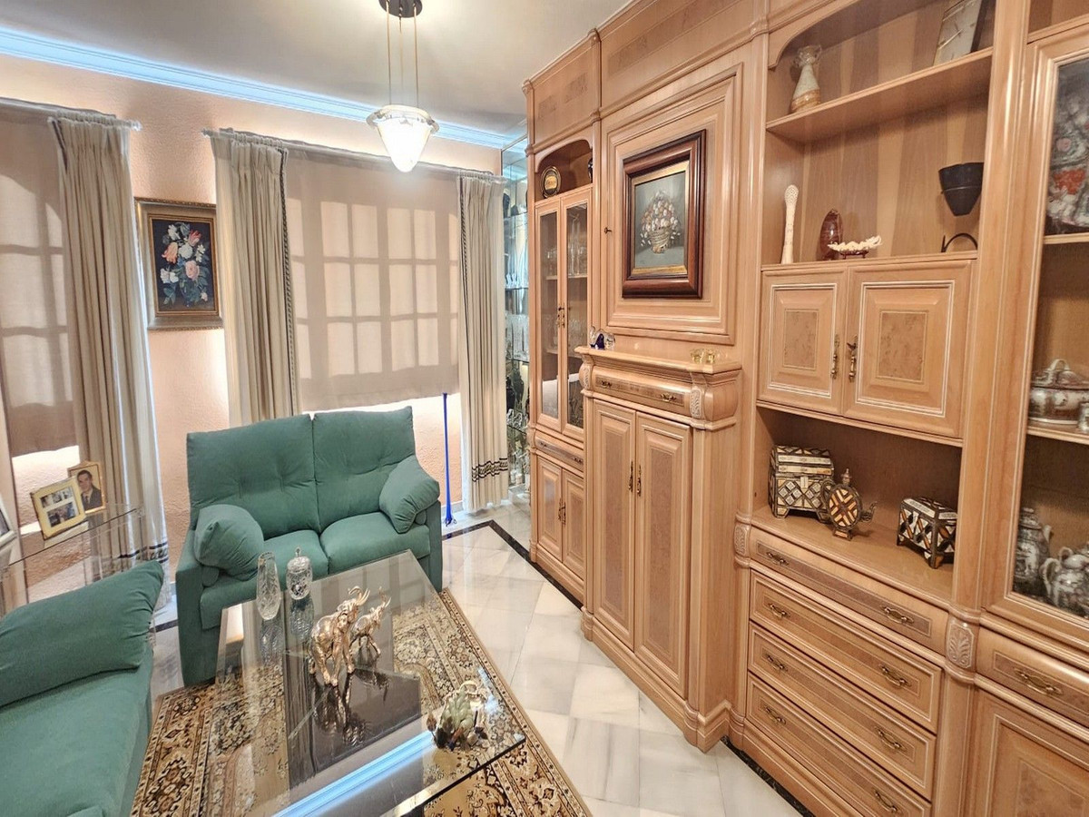 Duplex te koop in Fuengirola | 5 slaapkamers H5314933