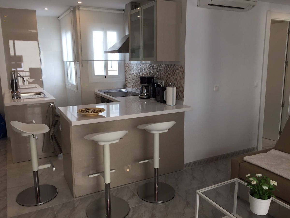 Appartement te koop in Fuengirola | 2 slaapkamers H5315083