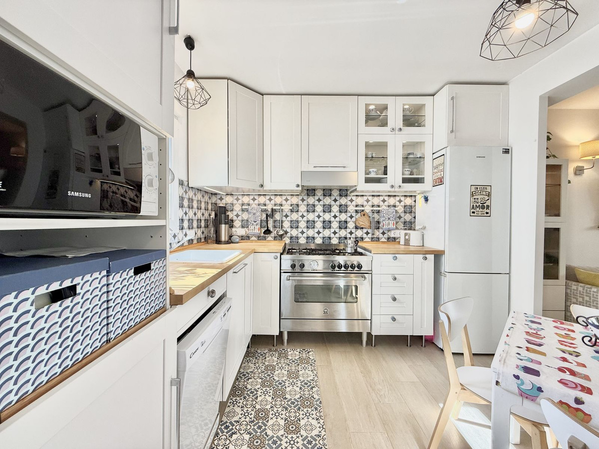 Appartement te koop in Fuengirola | 2 slaapkamers H5315299