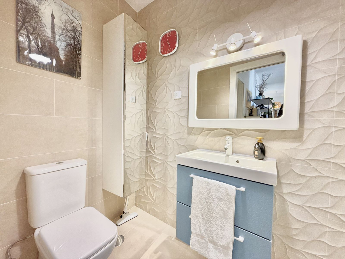 Appartement te koop in Fuengirola | 2 slaapkamers H5315299