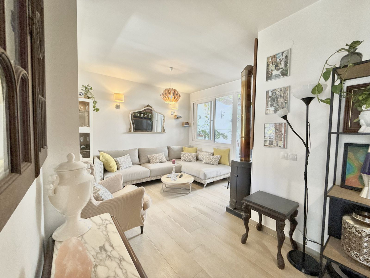 Appartement te koop in Fuengirola | 2 slaapkamers H5315299