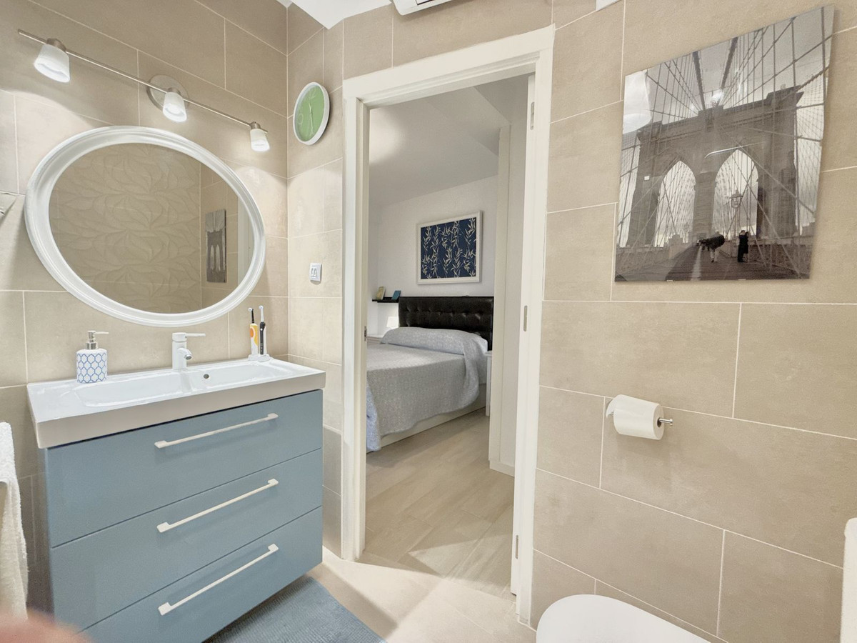 Appartement te koop in Fuengirola | 2 slaapkamers H5315299