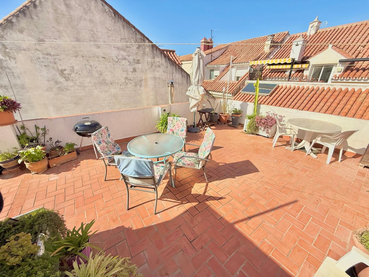 Appartement te koop in Fuengirola | 2 slaapkamers H5315299