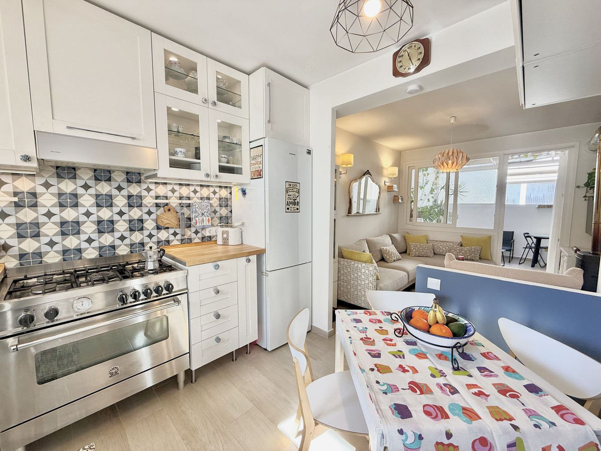 Appartement te koop in Fuengirola | 2 slaapkamers H5315299