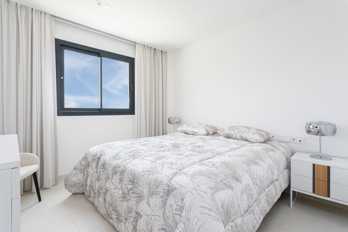 Penthouse te koop in Fuengirola | 3 slaapkamers H5317660