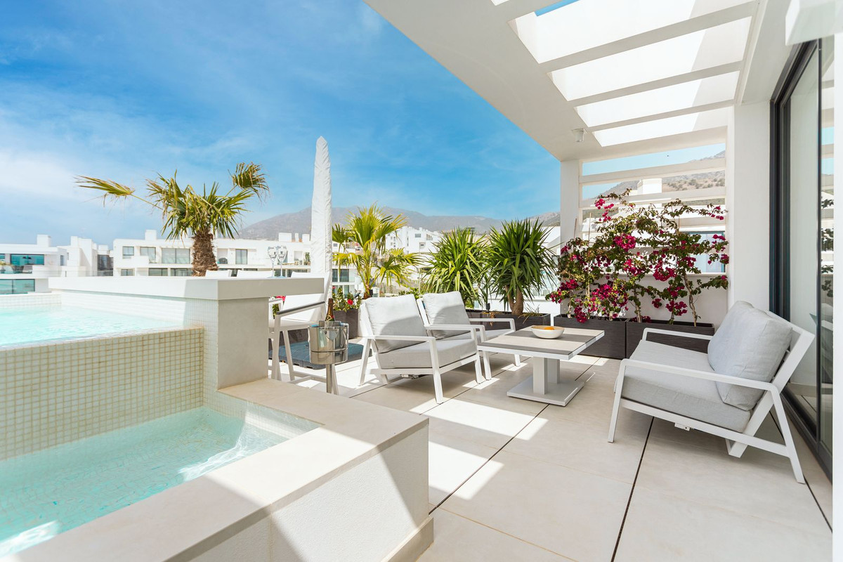 Penthouse te koop in Fuengirola | 3 slaapkamers H5317660