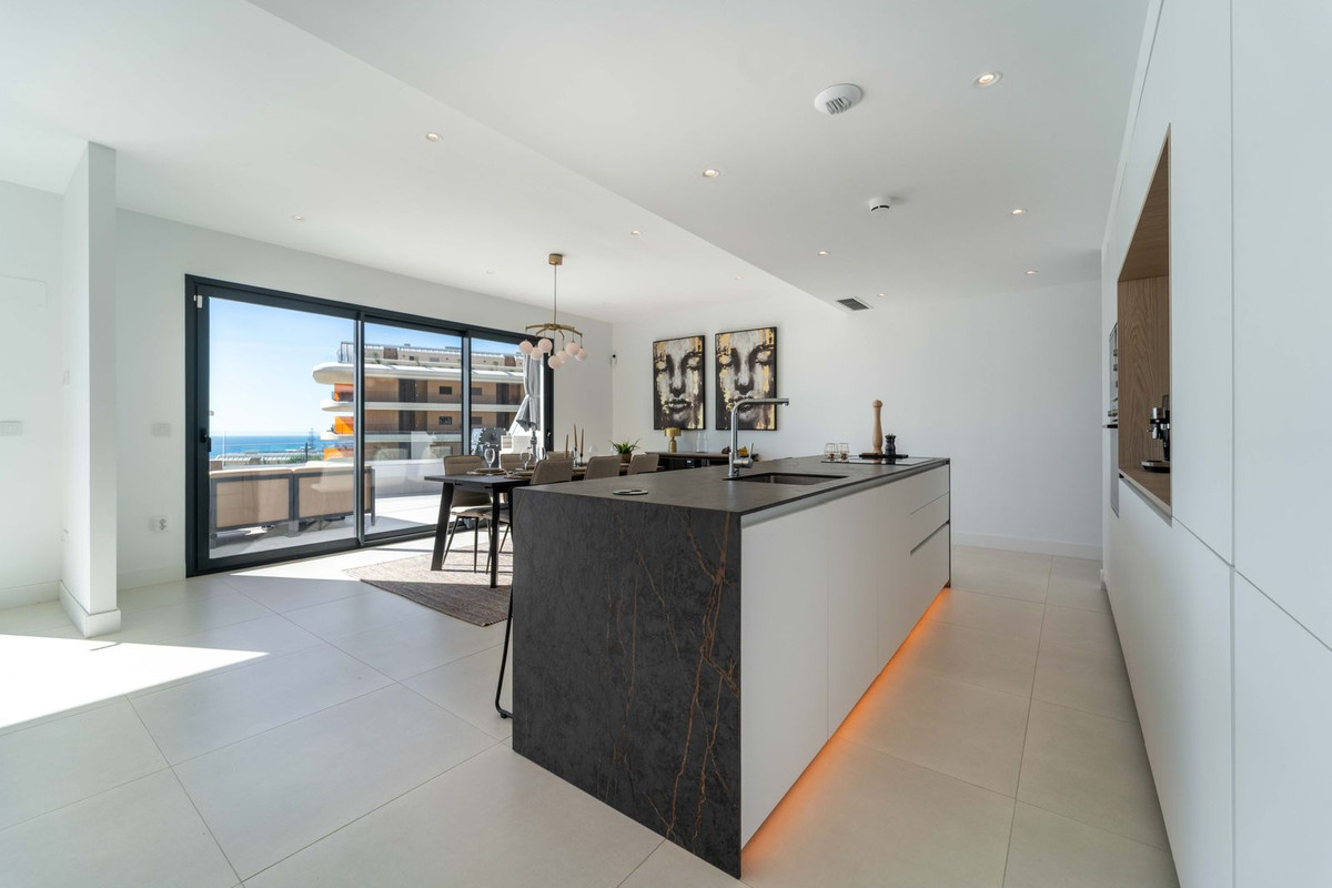 Penthouse te koop in Fuengirola | 3 slaapkamers H5318020