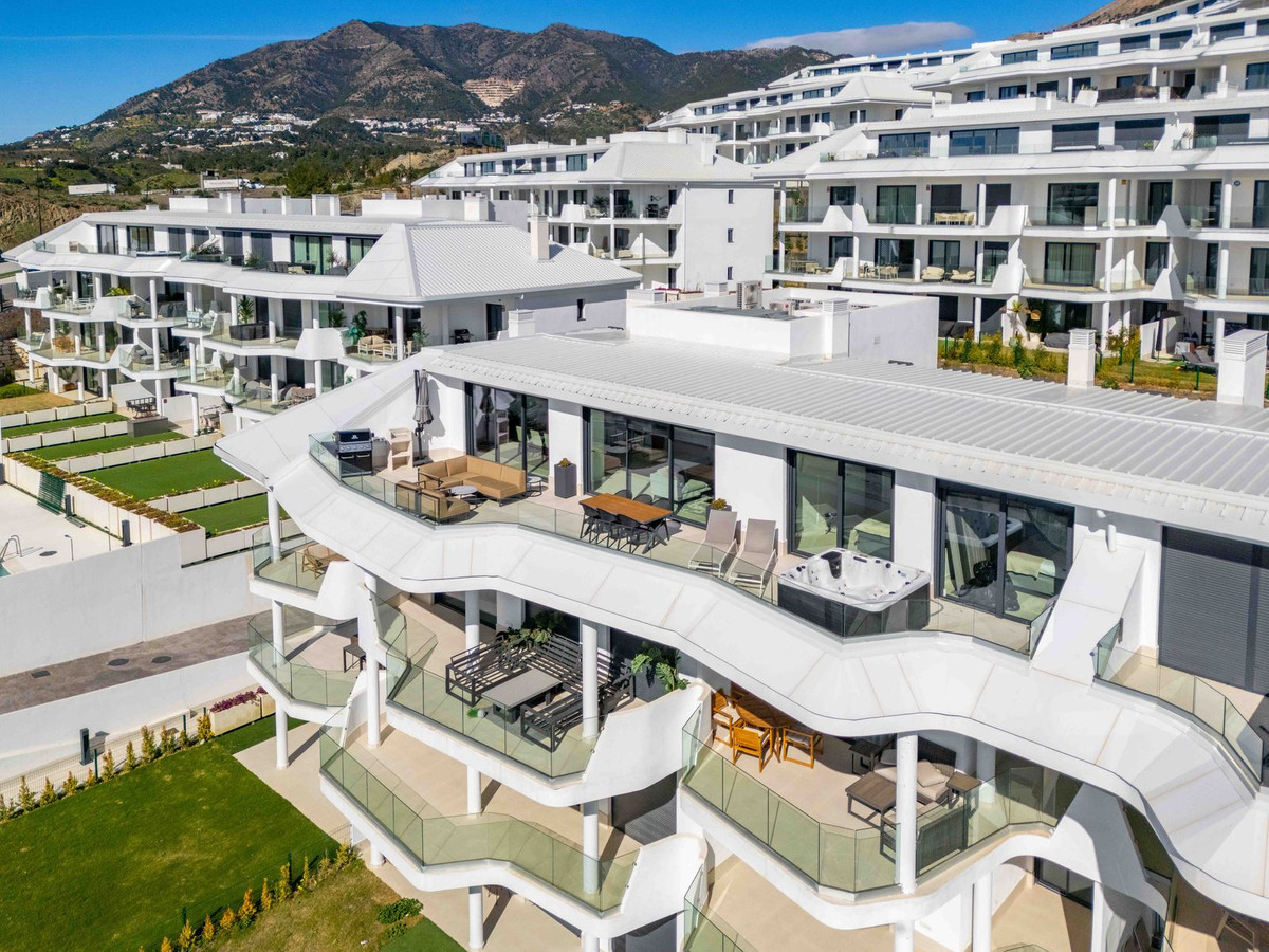 Penthouse te koop in Fuengirola | 3 slaapkamers H5318020