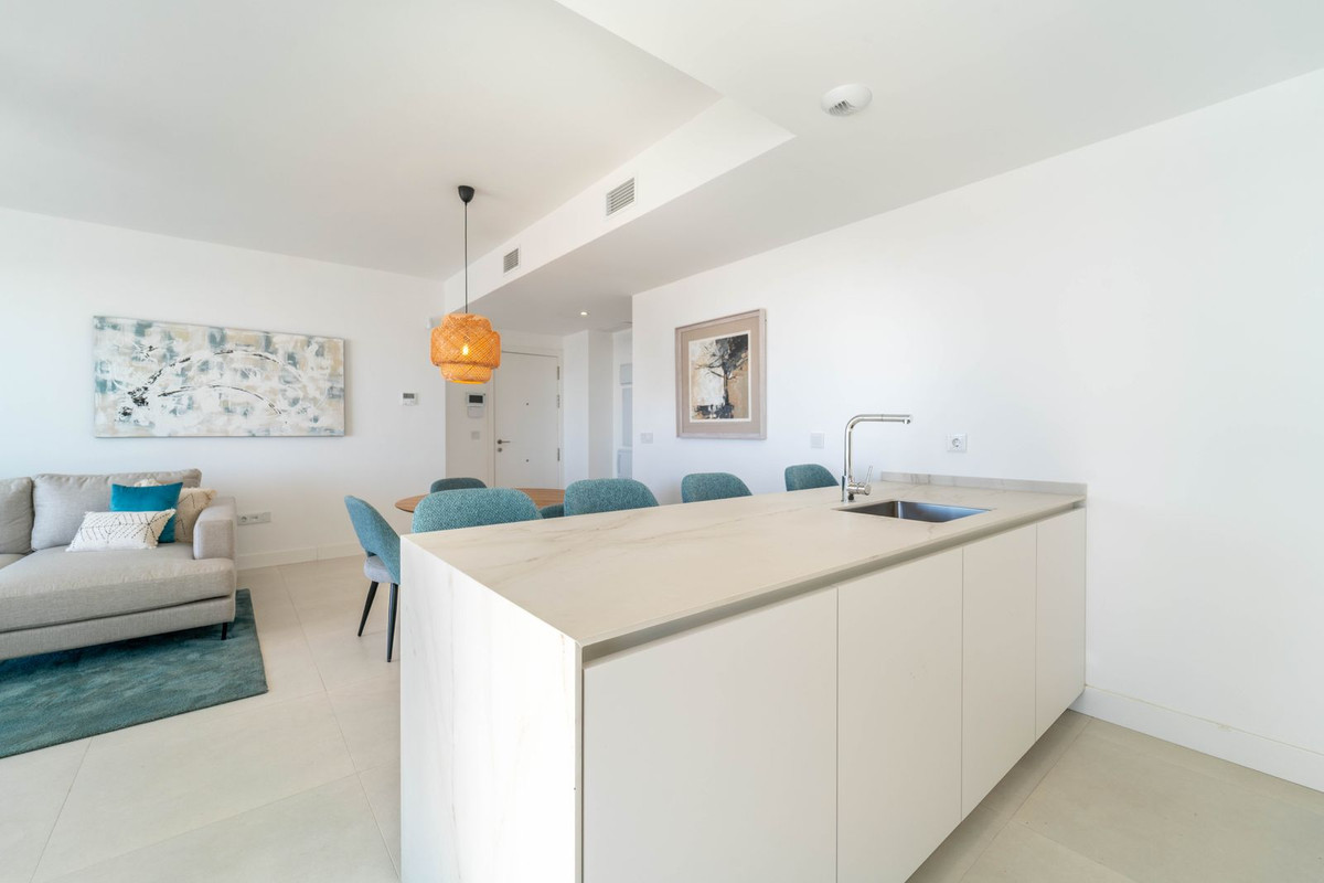 Appartement te koop in Fuengirola | 2 slaapkamers H5318179