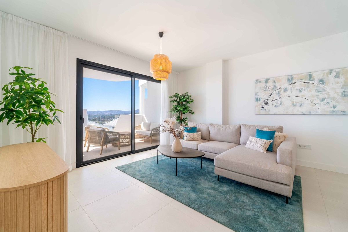 Appartement te koop in Fuengirola | 2 slaapkamers H5318179