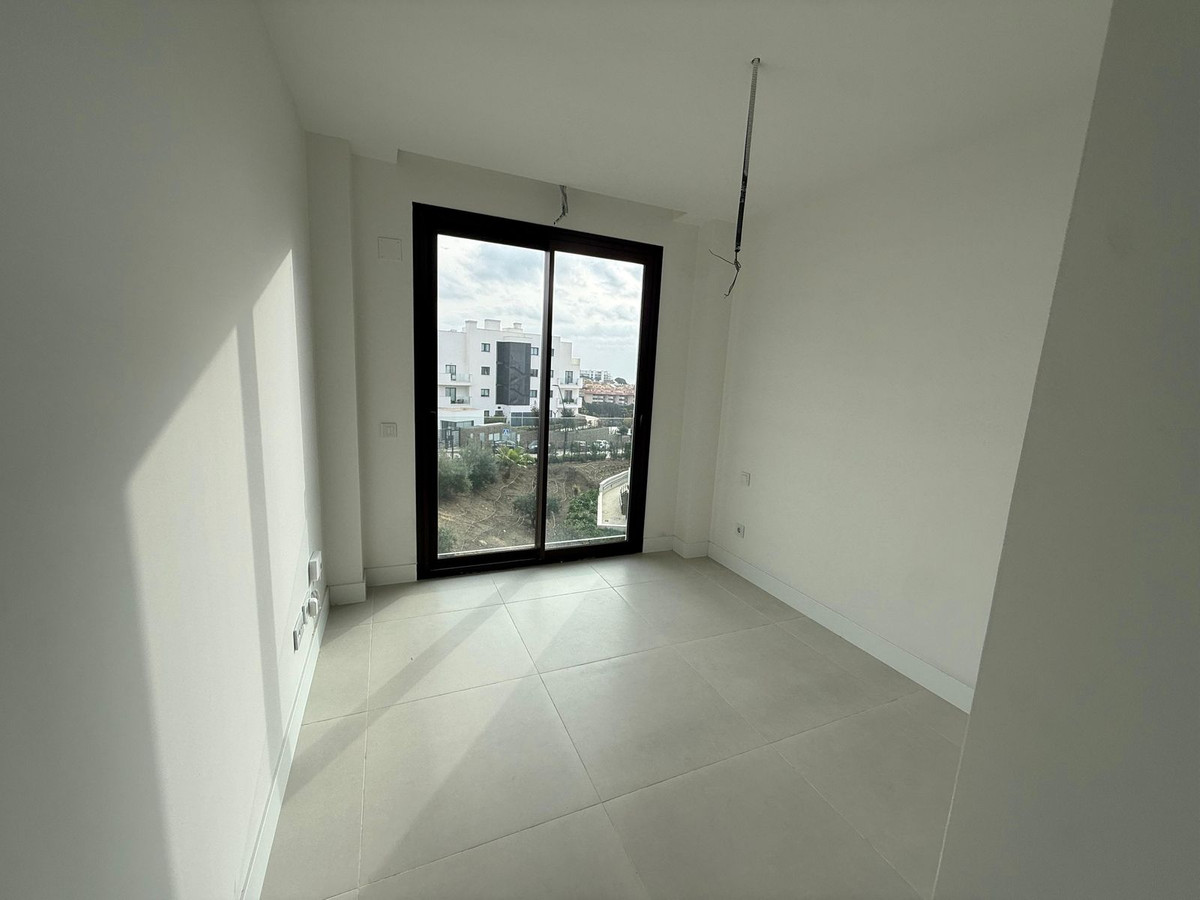 Appartement te koop in Fuengirola | 3 slaapkamers H5319445