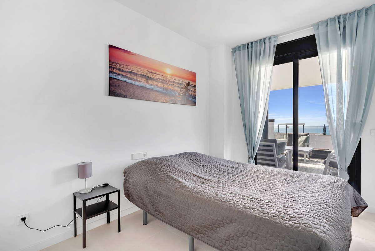 Appartement te koop in Fuengirola | 4 slaapkamers H5320015