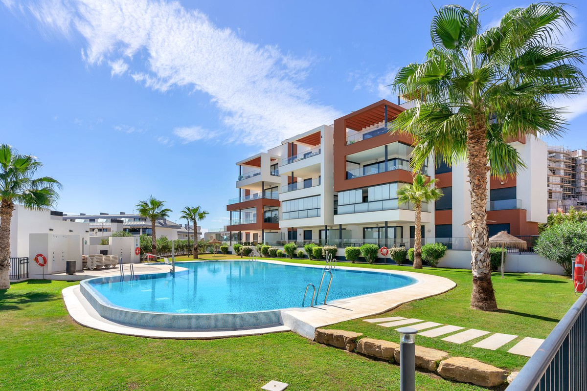 Appartement te koop in Fuengirola | 4 slaapkamers H5320015