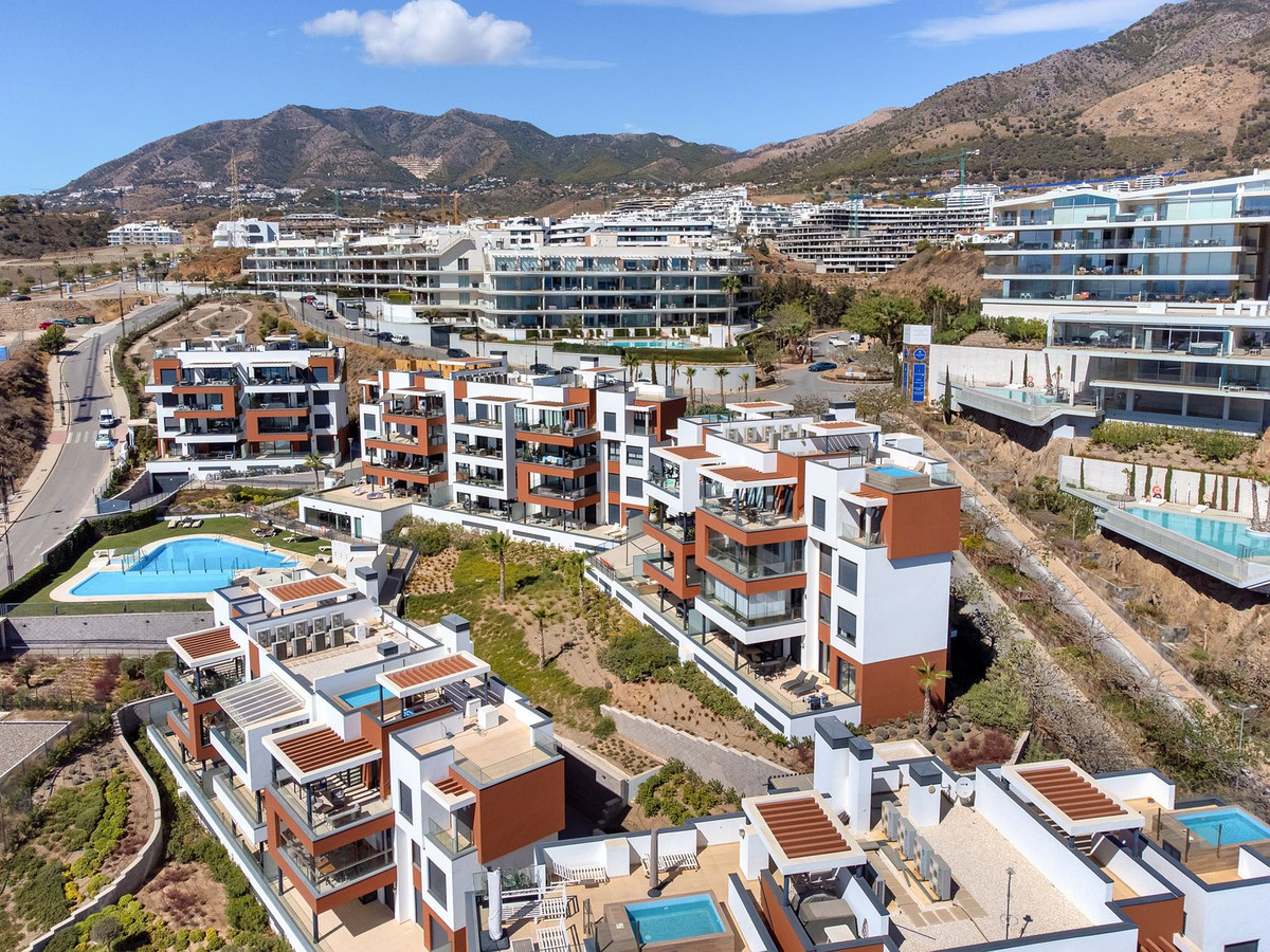 Appartement te koop in Fuengirola | 4 slaapkamers H5320015
