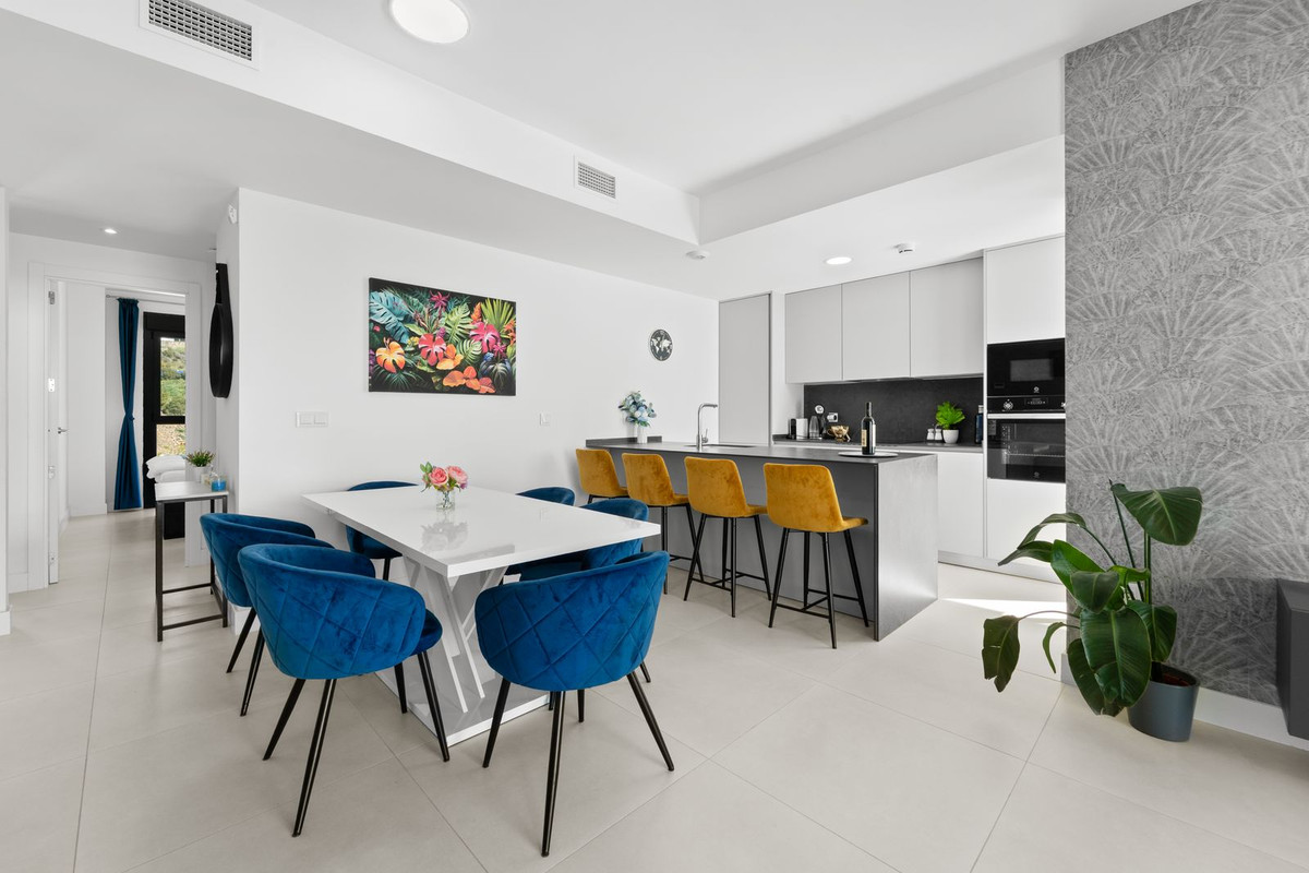 Appartement te koop in Fuengirola | 3 slaapkamers H5320057