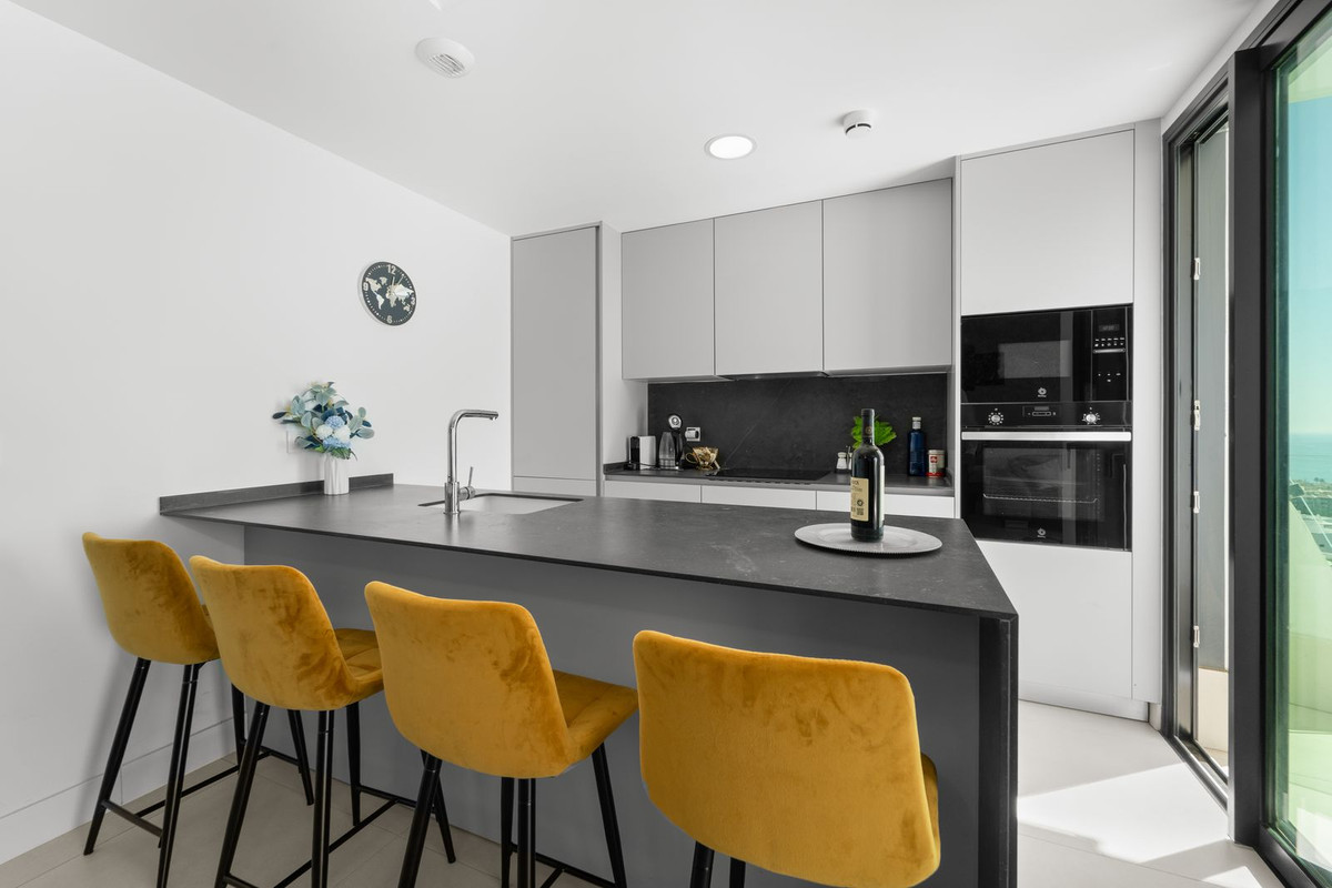 Appartement te koop in Fuengirola | 3 slaapkamers H5320057