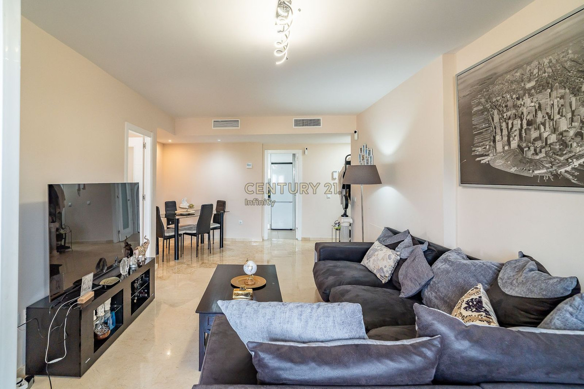 Appartement te koop in Fuengirola | 2 slaapkamers H5320120