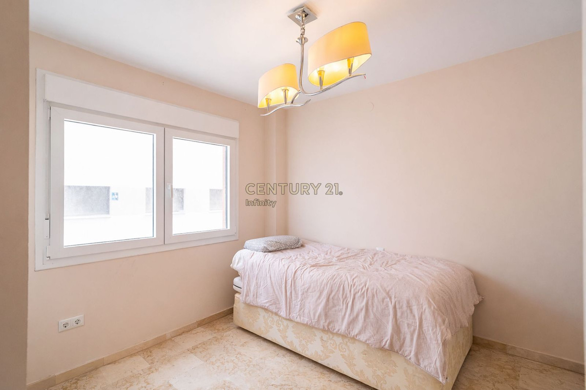 Appartement te koop in Fuengirola | 2 slaapkamers H5320120