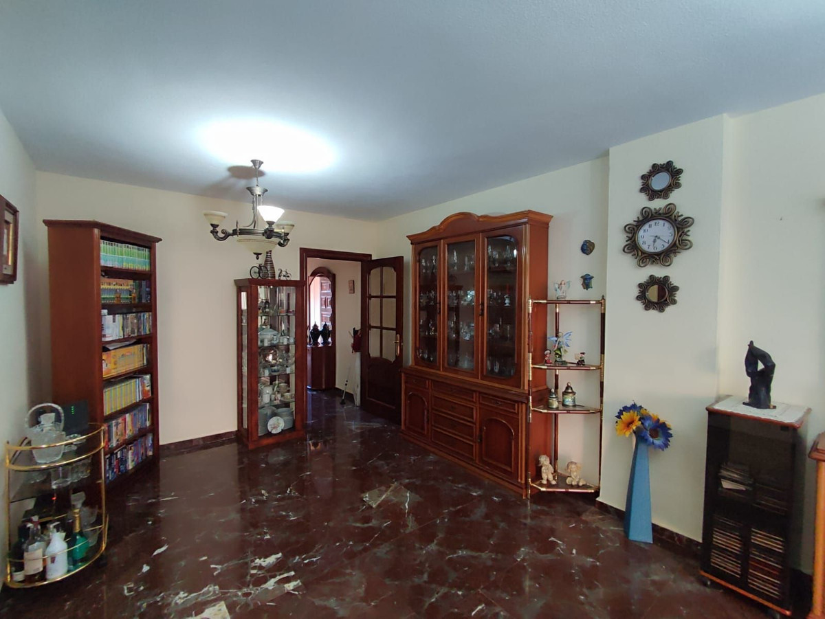 Appartement te koop in Fuengirola | 3 slaapkamers H5321959