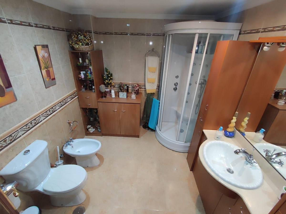 Appartement te koop in Fuengirola | 3 slaapkamers H5321959