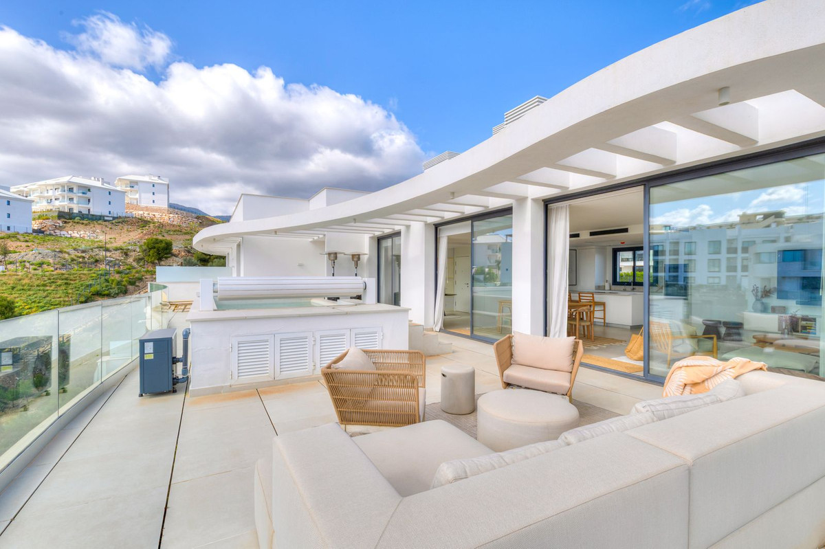Penthouse te koop in Fuengirola | 3 slaapkamers H5324248