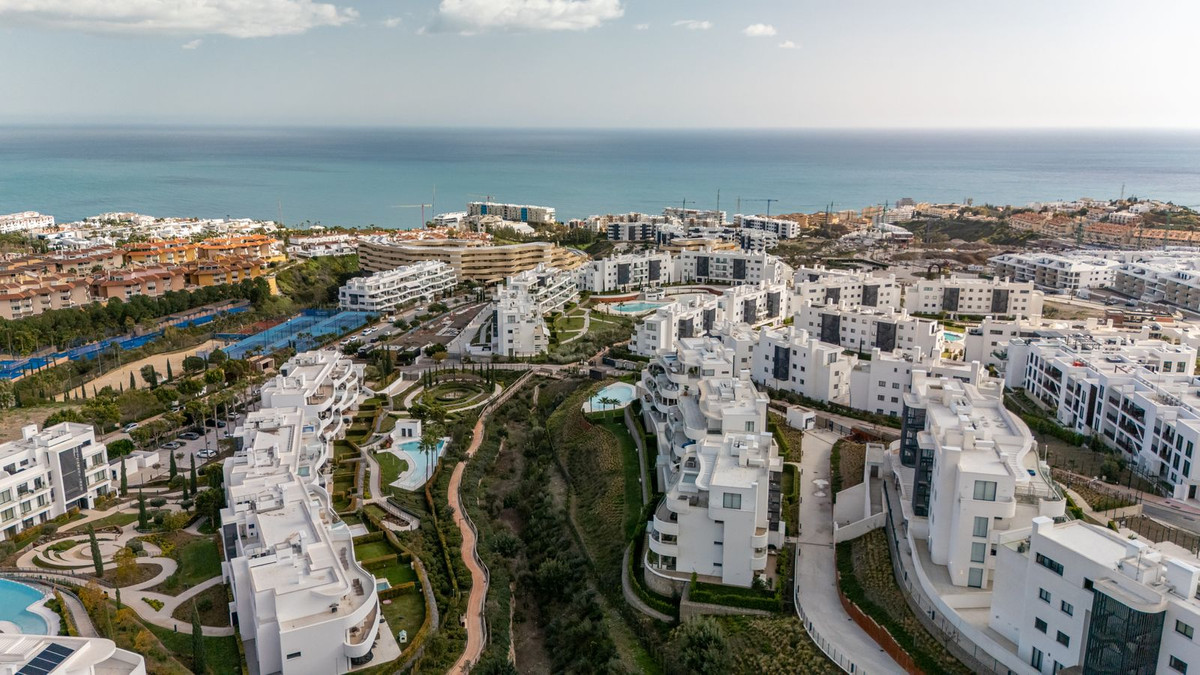 Penthouse te koop in Fuengirola | 3 slaapkamers H5324248