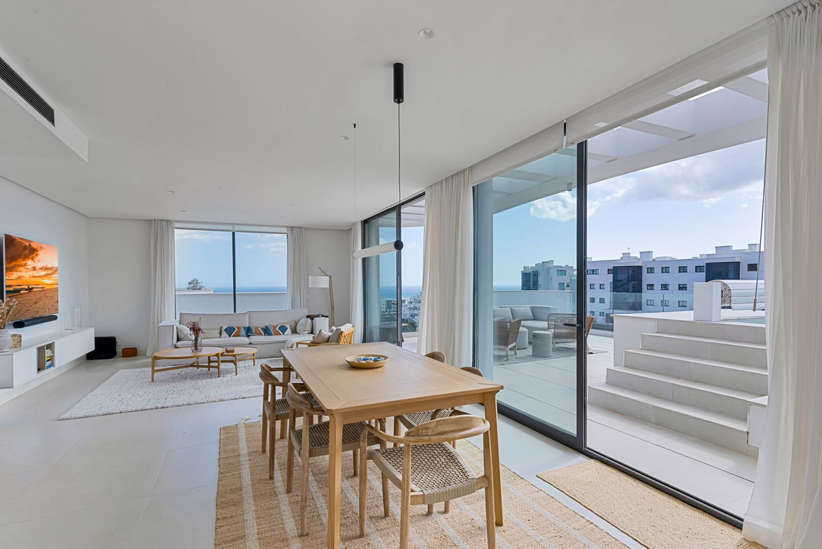 Penthouse te koop in Fuengirola | 3 slaapkamers H5324248