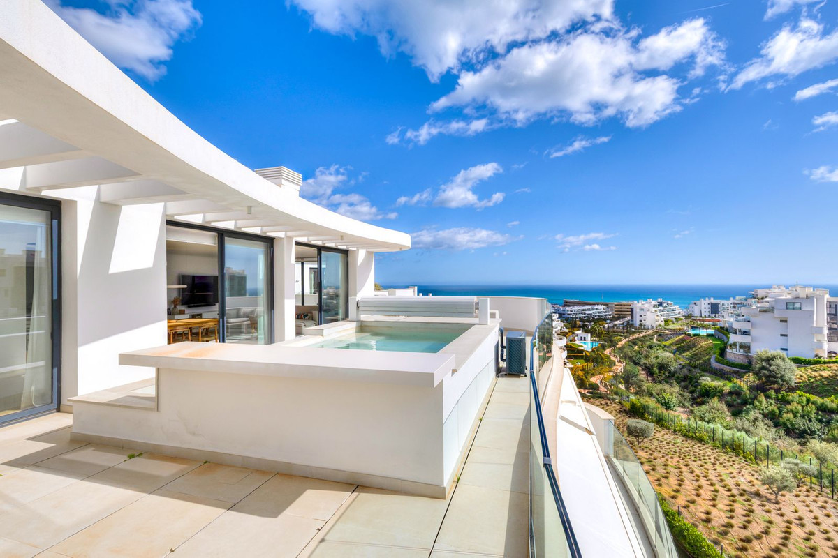 Penthouse te koop in Fuengirola | 3 slaapkamers H5324248