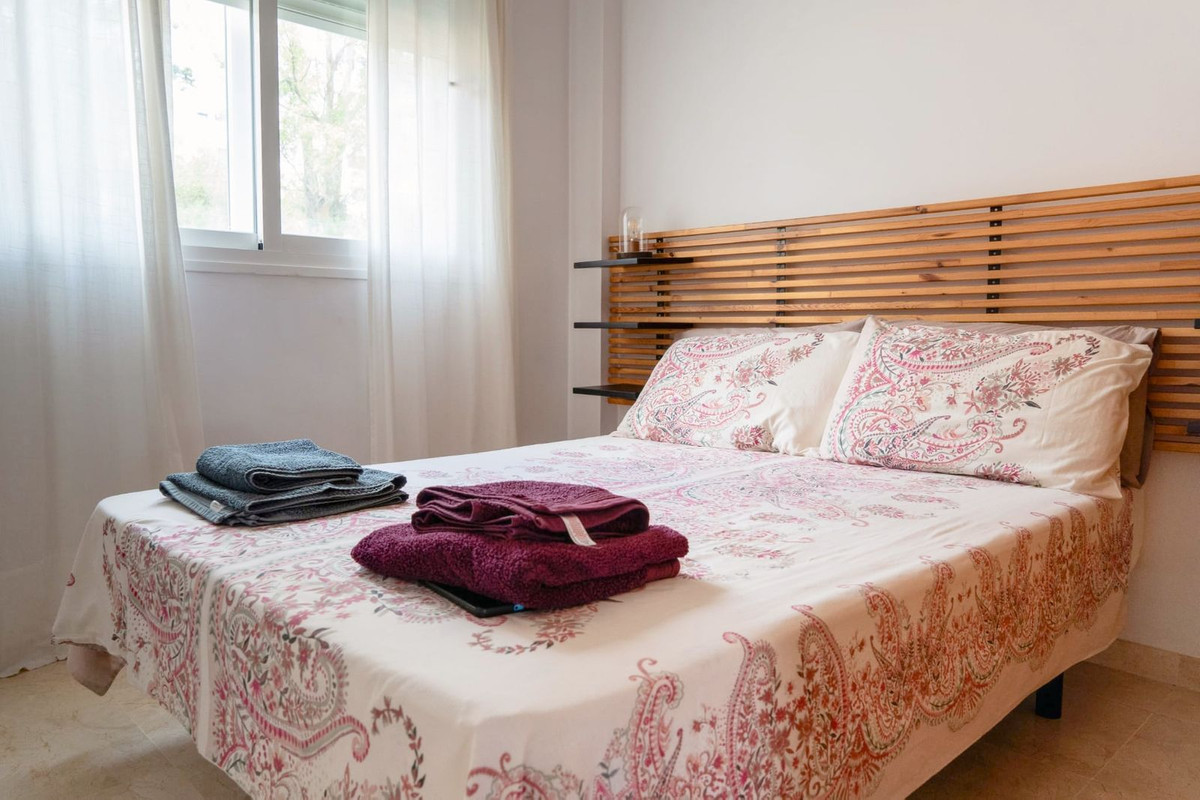 Appartement te koop in Fuengirola | 2 slaapkamers H5324632