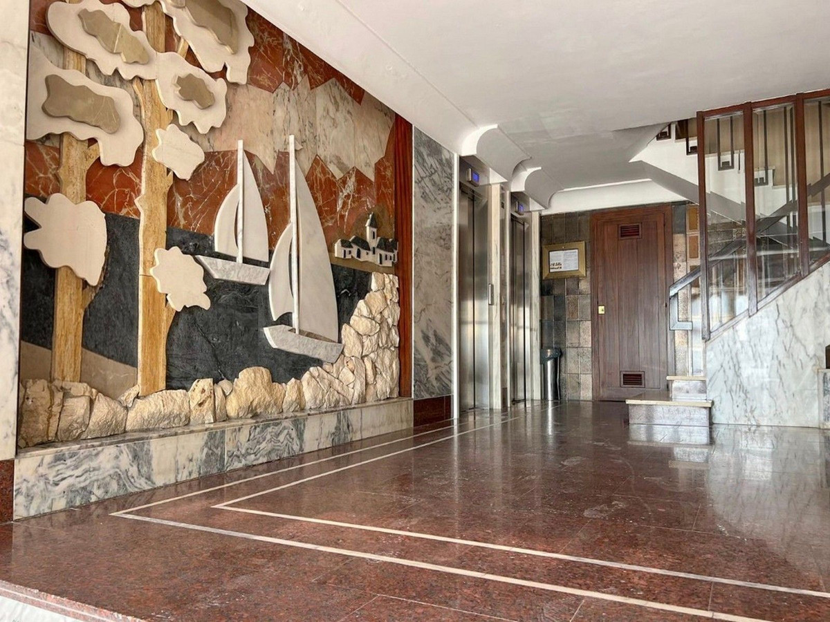 Appartement te koop in Fuengirola | 2 slaapkamers H5325013