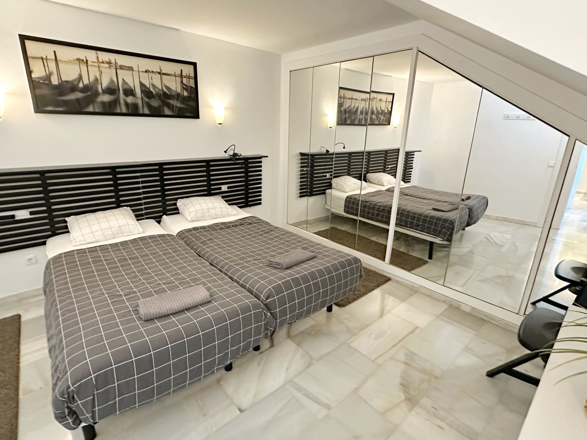 Appartement te koop in Fuengirola | 4 slaapkamers H5325058