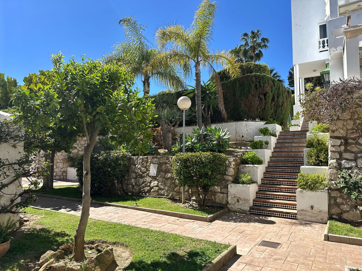 Appartement te koop in Fuengirola | 4 slaapkamers H5325058